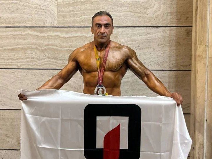 عبداله سهراب نژاد نایب قهرمان وزن ۸۵  کیلوگرم پرورش اندام 